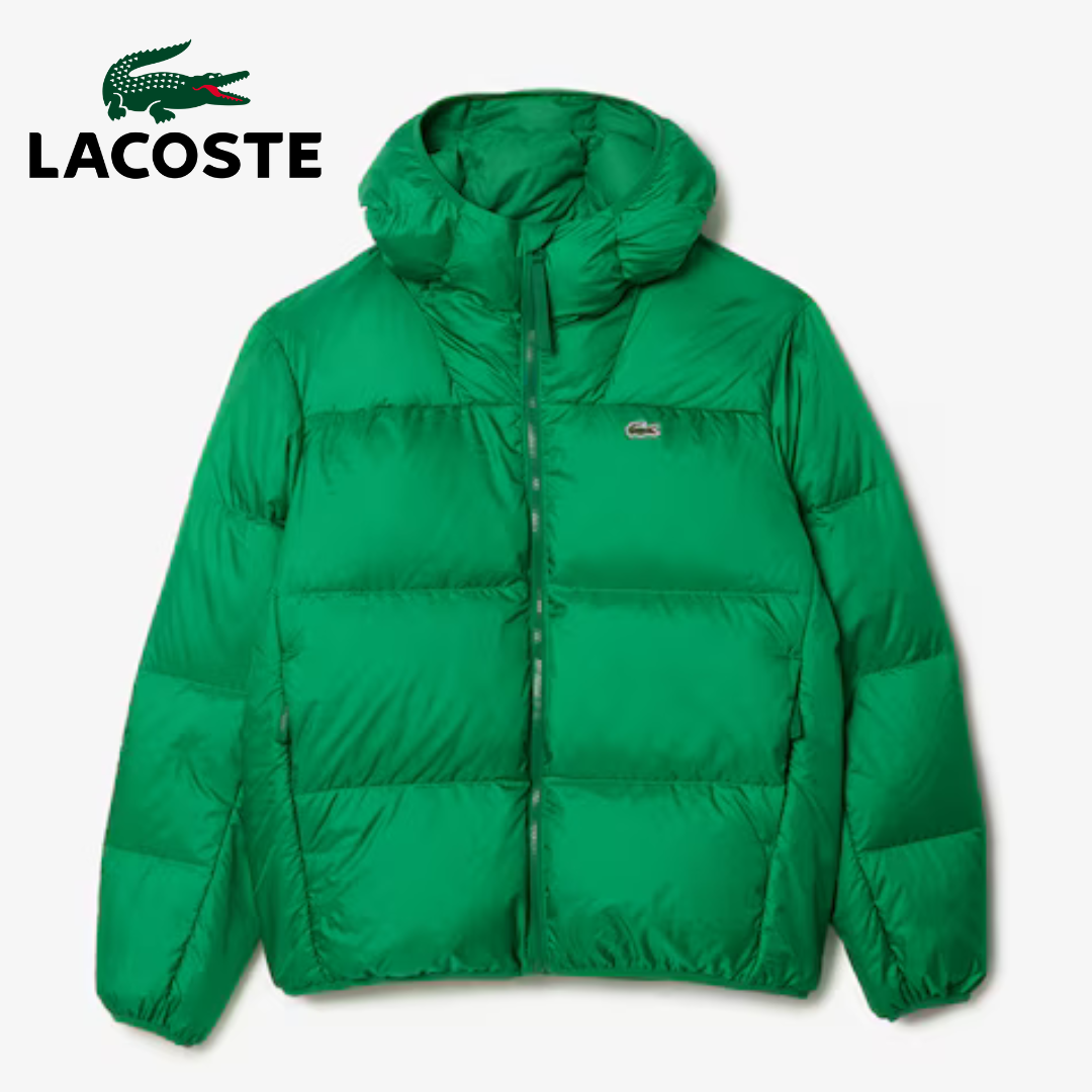 Chaqueta acolchada corta con capucha hidrófuga